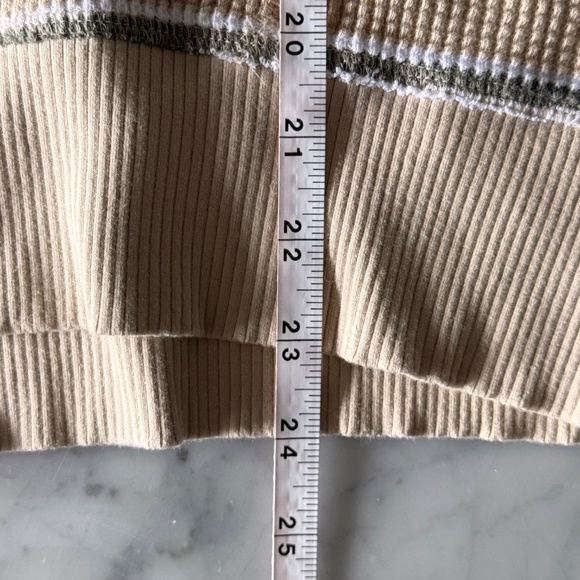 NWT Aerie OFFLINE Wow! Waffle Knit Long Sleeve Tee Med Soft Wheat Beige Stripe - Picture 10 of 11